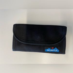 KAVU Big Spender Tri-Fold Wallet Organizer - Black